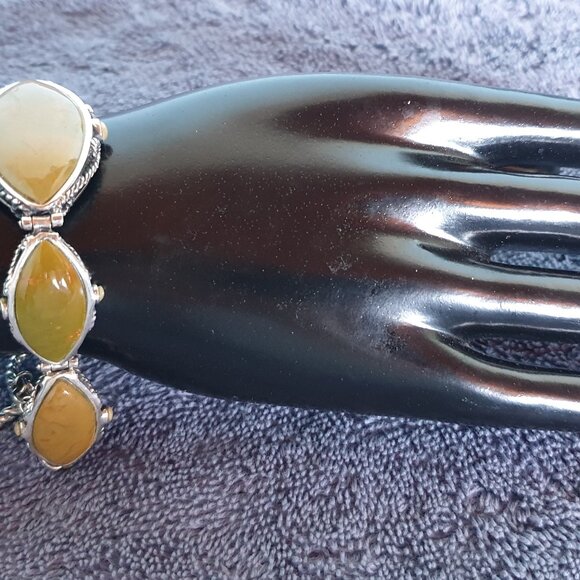 Bold Vintage Southwestern Hand Crafted Green Gaspeite 925 Silver BARSE Bracelet - Picture 11 of 17